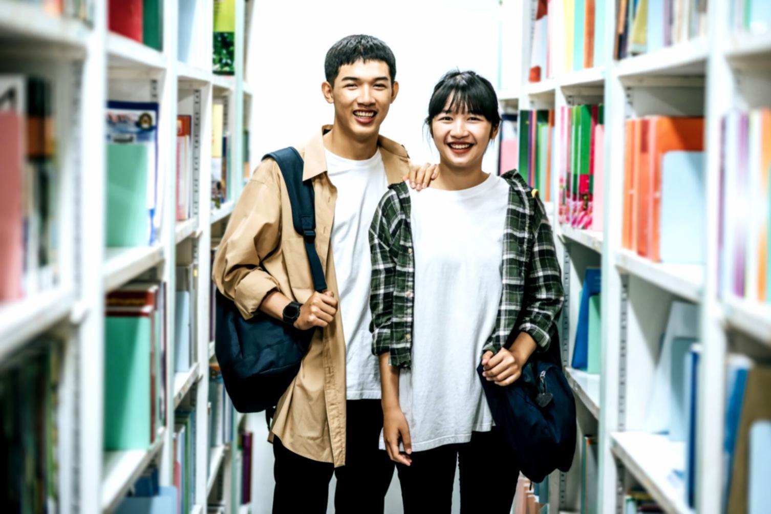 Sesión de formación financiera en aula con participantes