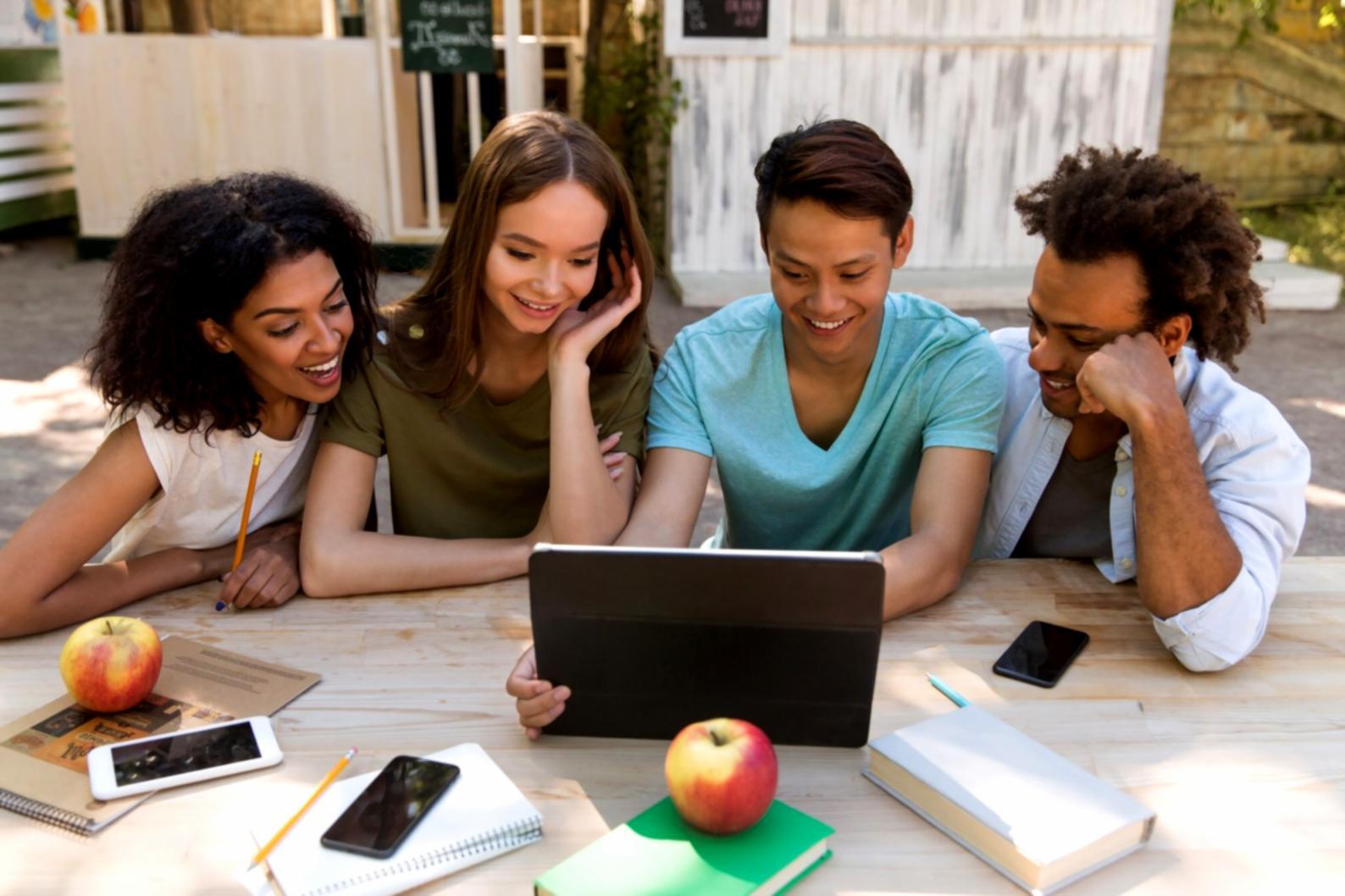 Reunión de trabajo sobre estrategia financiera